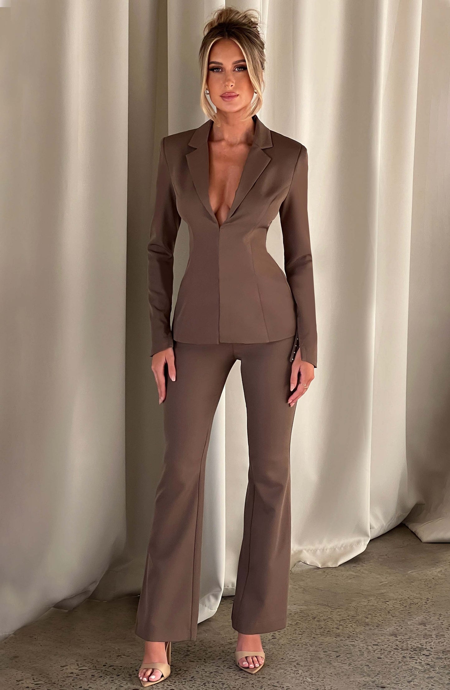 Genevieve™ | Mocha Tailored Fit Jacket